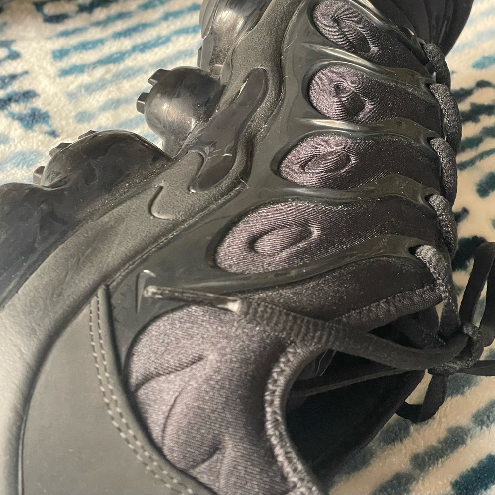 •NWOT• NIKE AIR VAPORMAX PLUS Black Nike Sneakers Shoes •FREE SHIPPING• - Picture 10 of 16